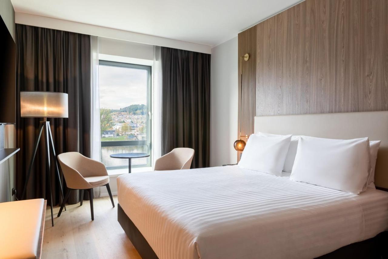 AC Hotel by Marriott Inverness Exteriör bild